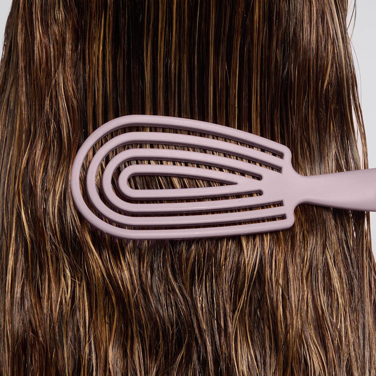 KITSCH - Detangling Flexi Brush - Soft Violet KITSCH