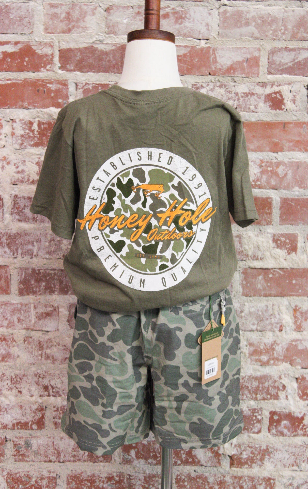 MARSH WEAR YOUTH GREEN MALLARD CAMO FULTON VOLLEY SHORTS MARSH WEAR