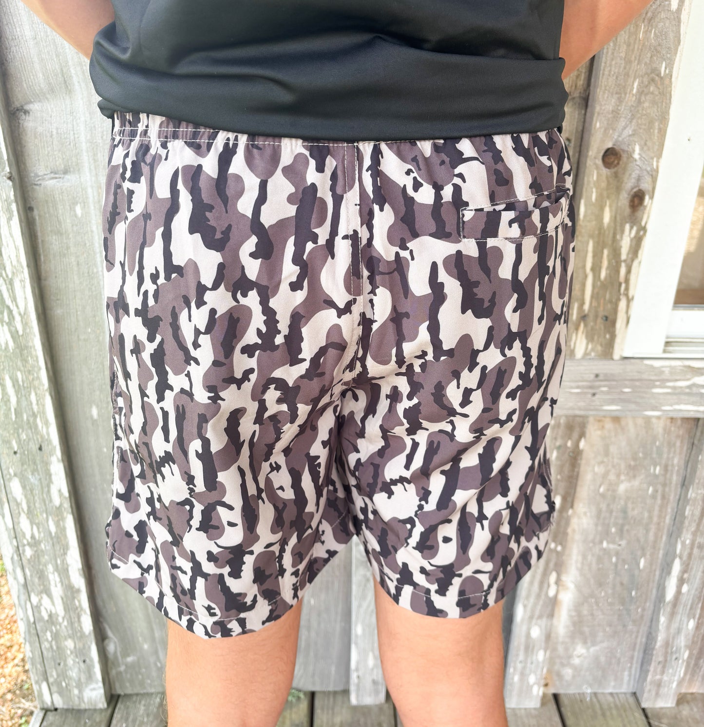 Mens Weekender Everyday Camo Shorts Honey Hole Outdoors
