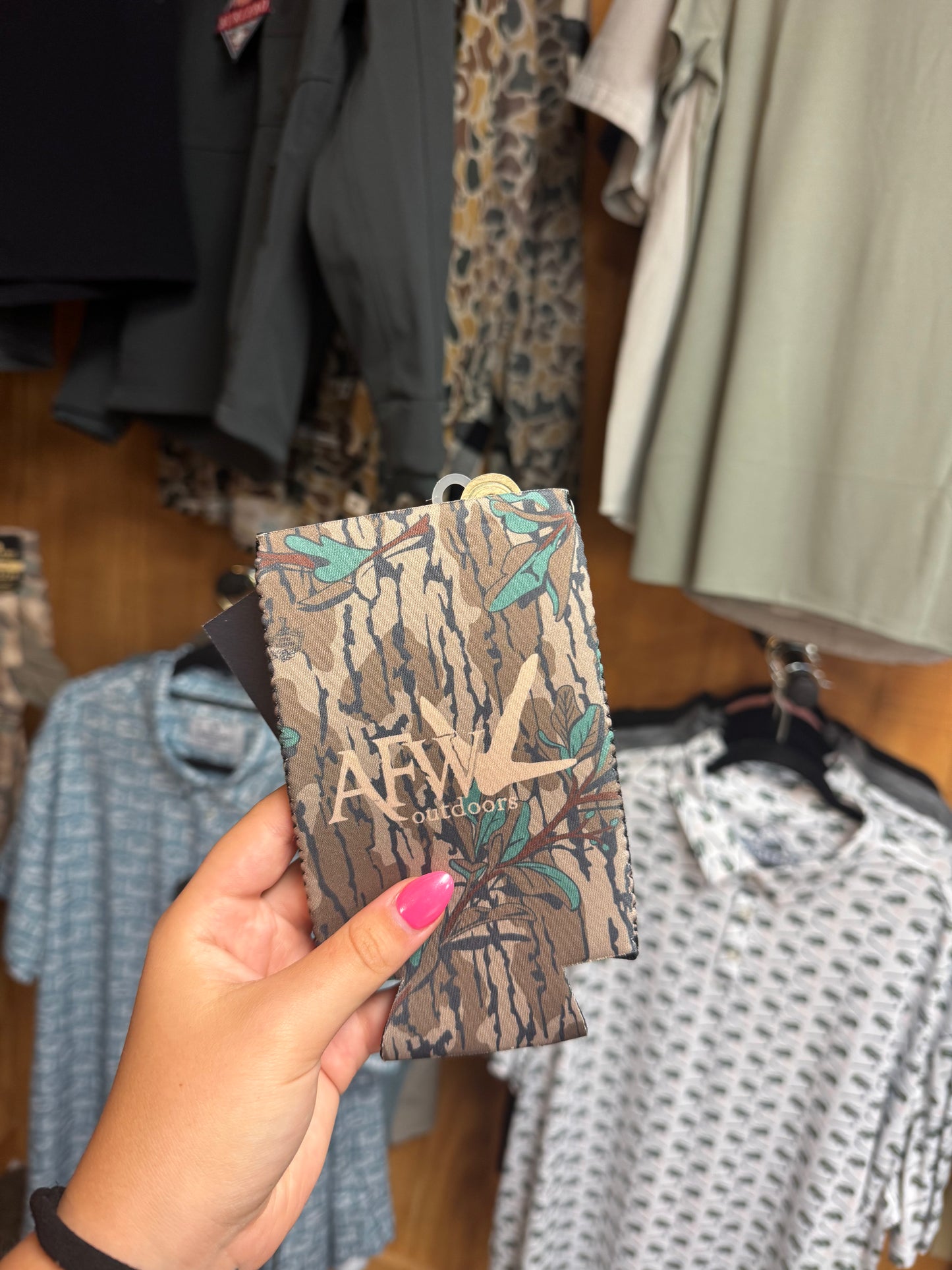 American Flyway Waterfowl Mossy Oak Turkey Logo Skinny Can Koozies American Flyway Waterfowl