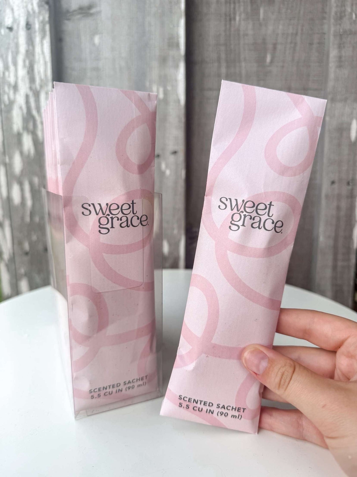 SWEET GRACE MOD SWIRL SLIM SACHET BRIDGEWATER CANDLE CO.