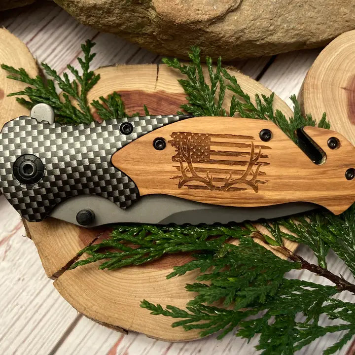 Quail Tail Laser Art - Flag with Antlers Knife Quail Tail Laser Art