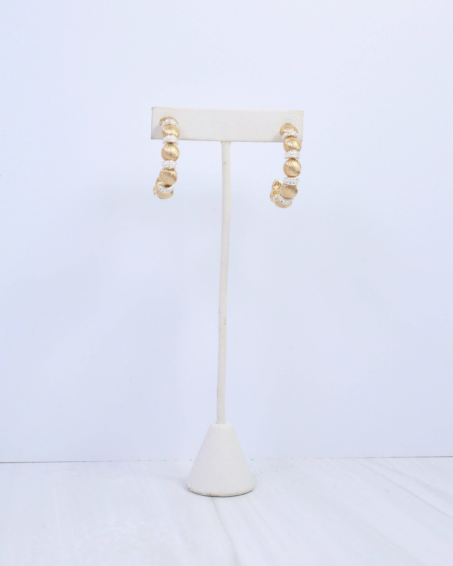 Caroline Hill - Anvi Textured Hoop Earring Worn Gold: Default Caroline Hill