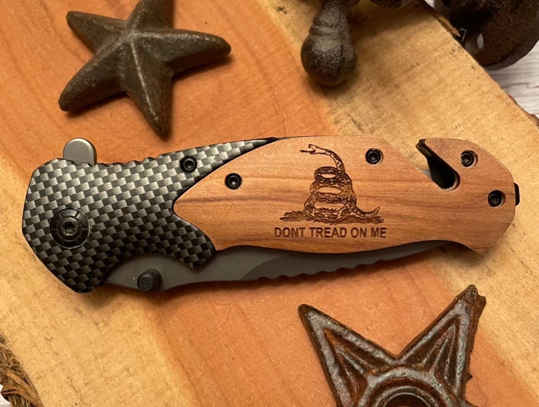 Quail Tail Laser Art - Don't Tread On Me Knife Quail Tail Laser Art