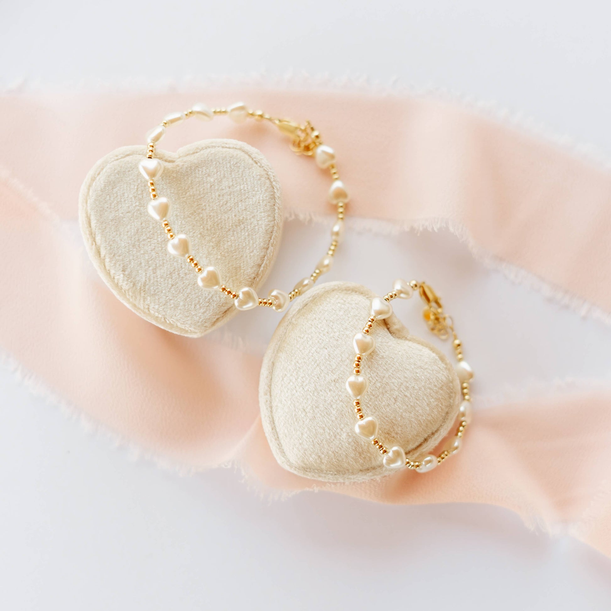 Cherished Moments - Girls 14K Gold-Plated Heart Pearl Baby Beaded Bracelet : Medium 1-5 Years Cherished Moments