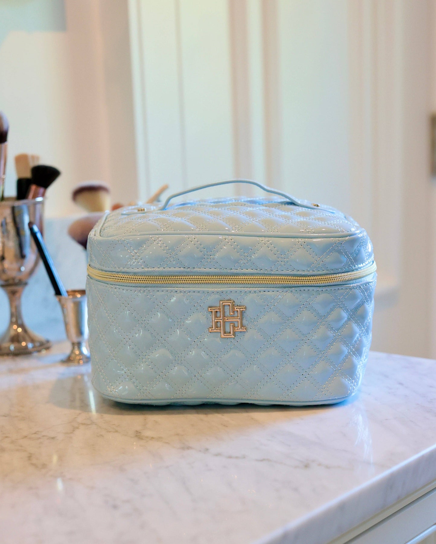Caroline Hill - Hampton Train Case Light Blue Patent: Default Caroline Hill