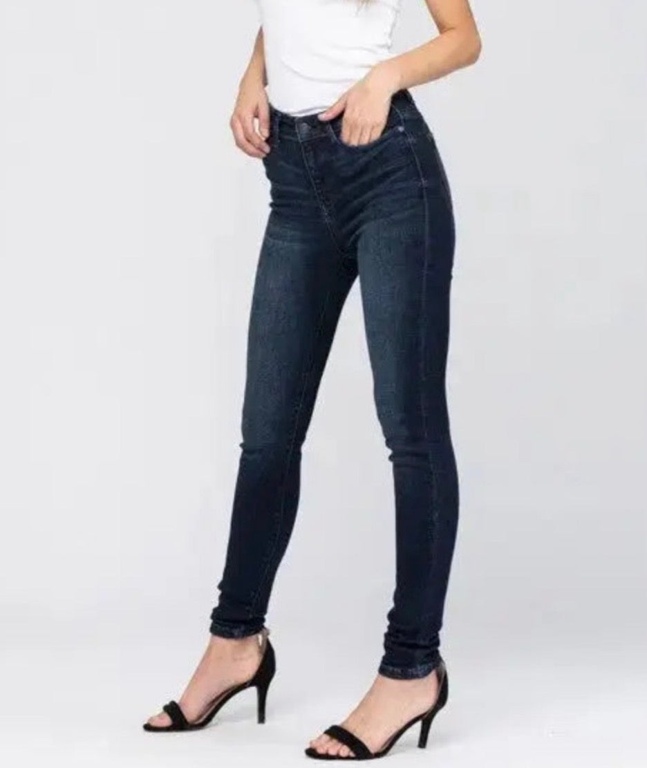 JUDY BLUE Super Dark High Waist Skinny Jeans JUDY BLUE