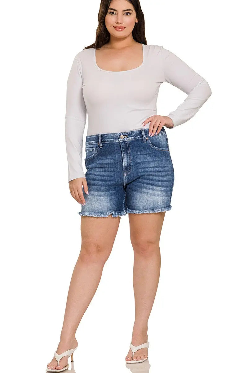 PLUS, MID RISE RAW FRAYED HEM DENIM SHORTS zenana