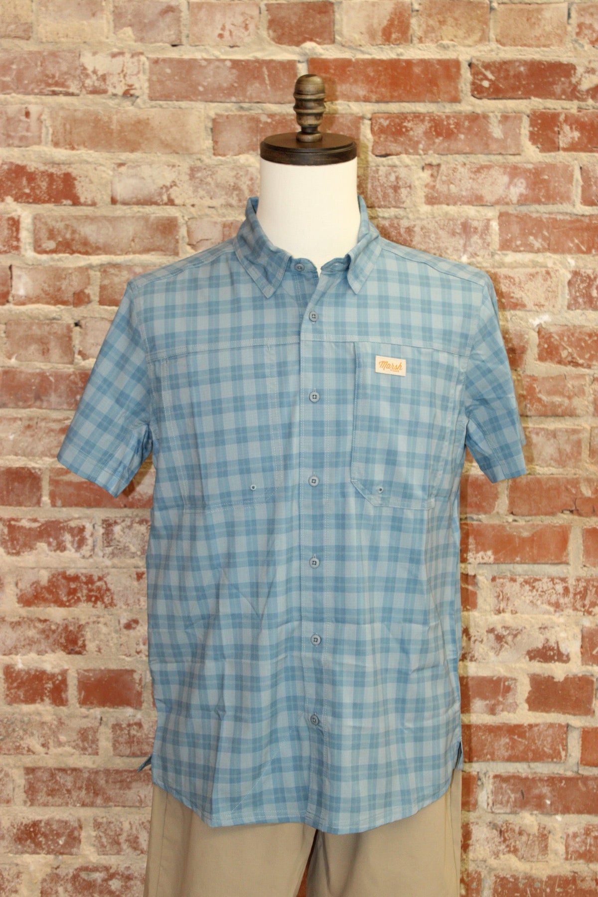 MARSH WEAR Blue Heaven Lenwood Tech Shortsleeve Button Down Shirt MARSH WEAR