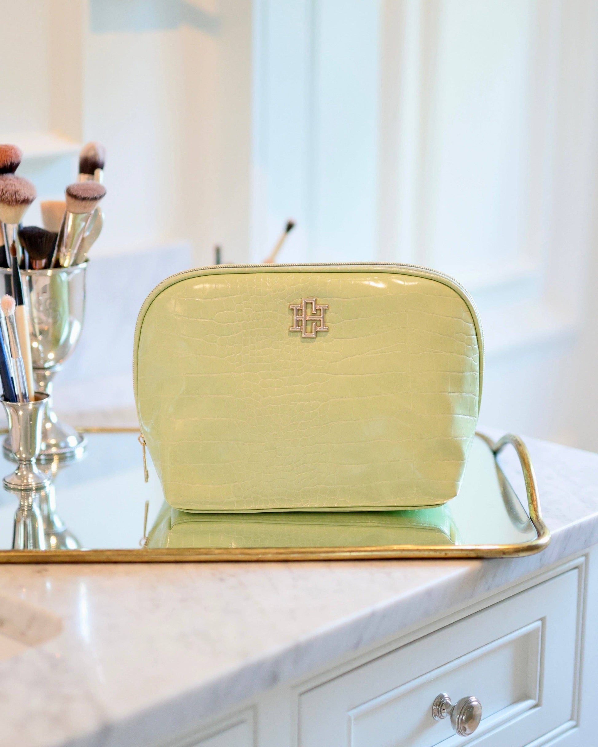Caroline Hill - Capri Large Pouch LIME EC: Default Caroline Hill