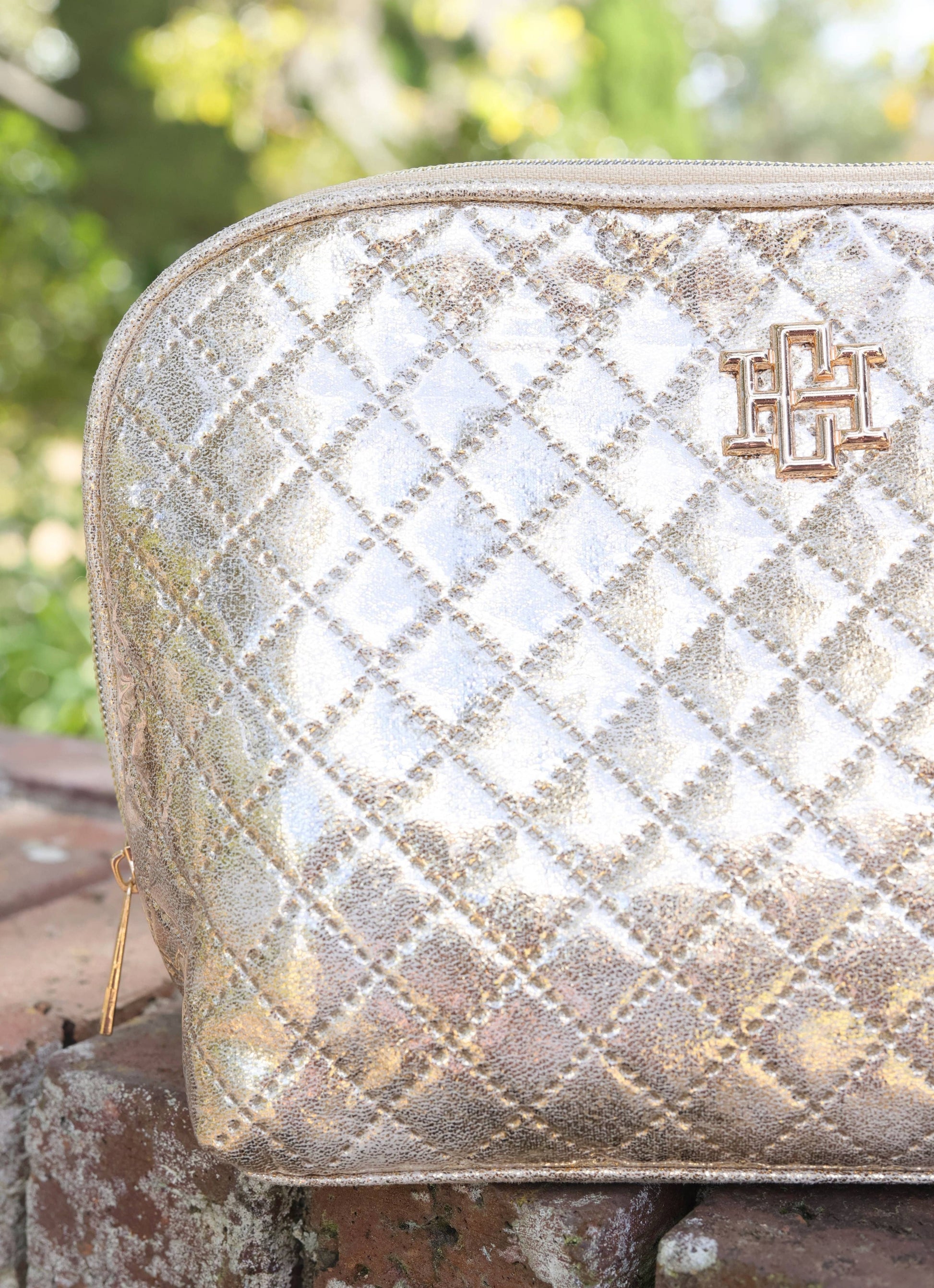 Caroline Hill - Capri Large Pouch Champagne Pop: Default Caroline Hill