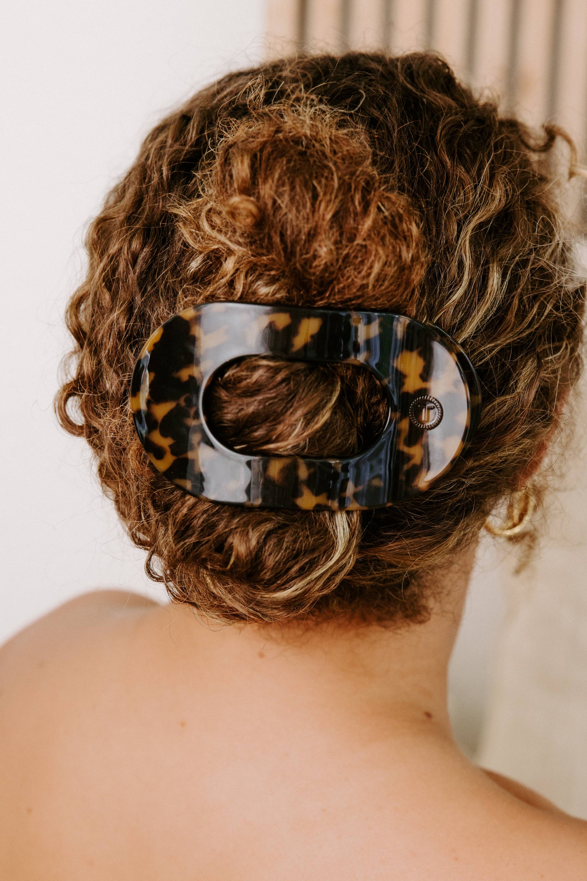 TELETIES - Round Flat Hair Clip | Large | Tortoise TELETIES