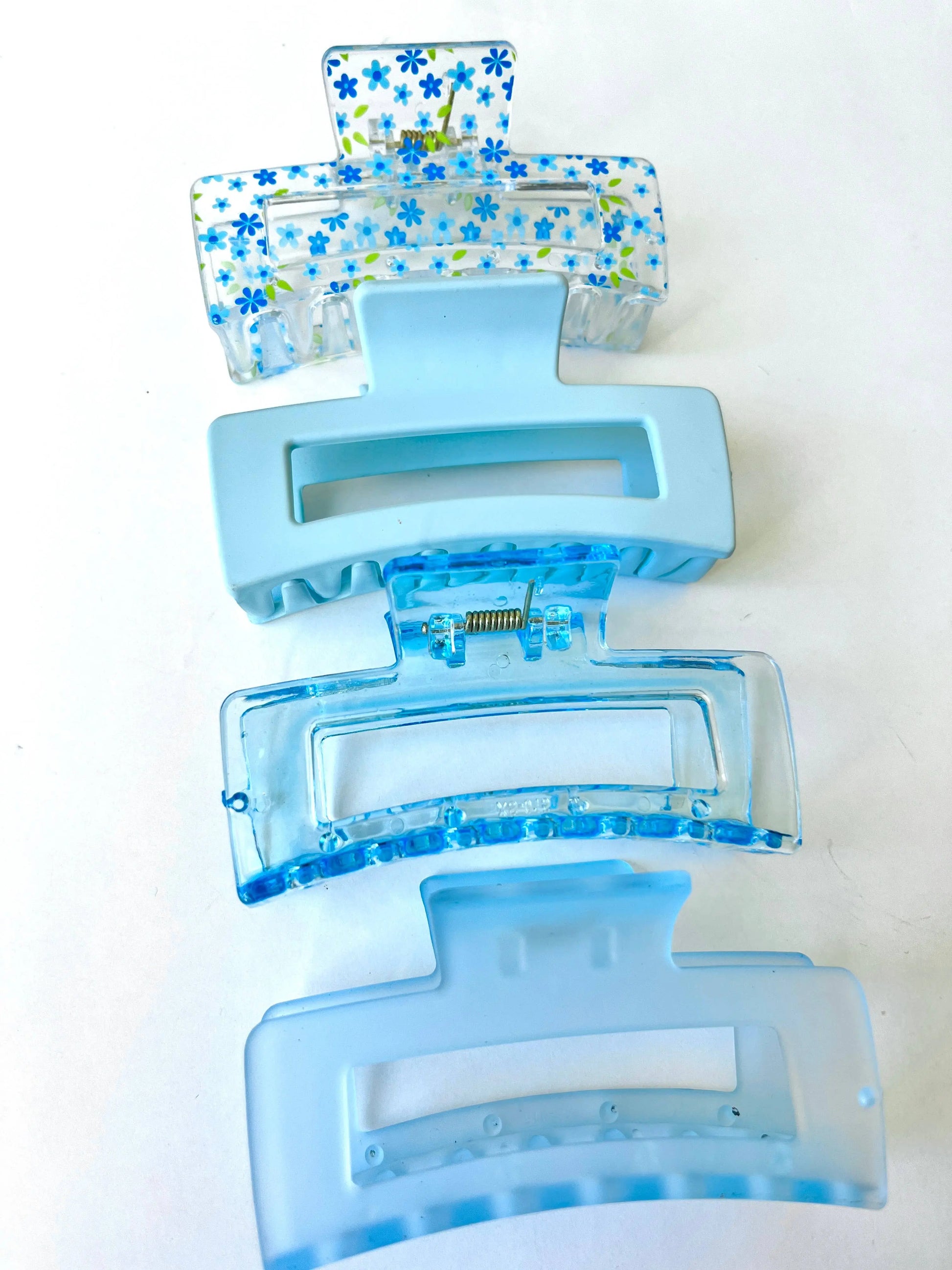 Frosting Company - Medium Hair Claw Clip - Easter Blue Set Frosting Company