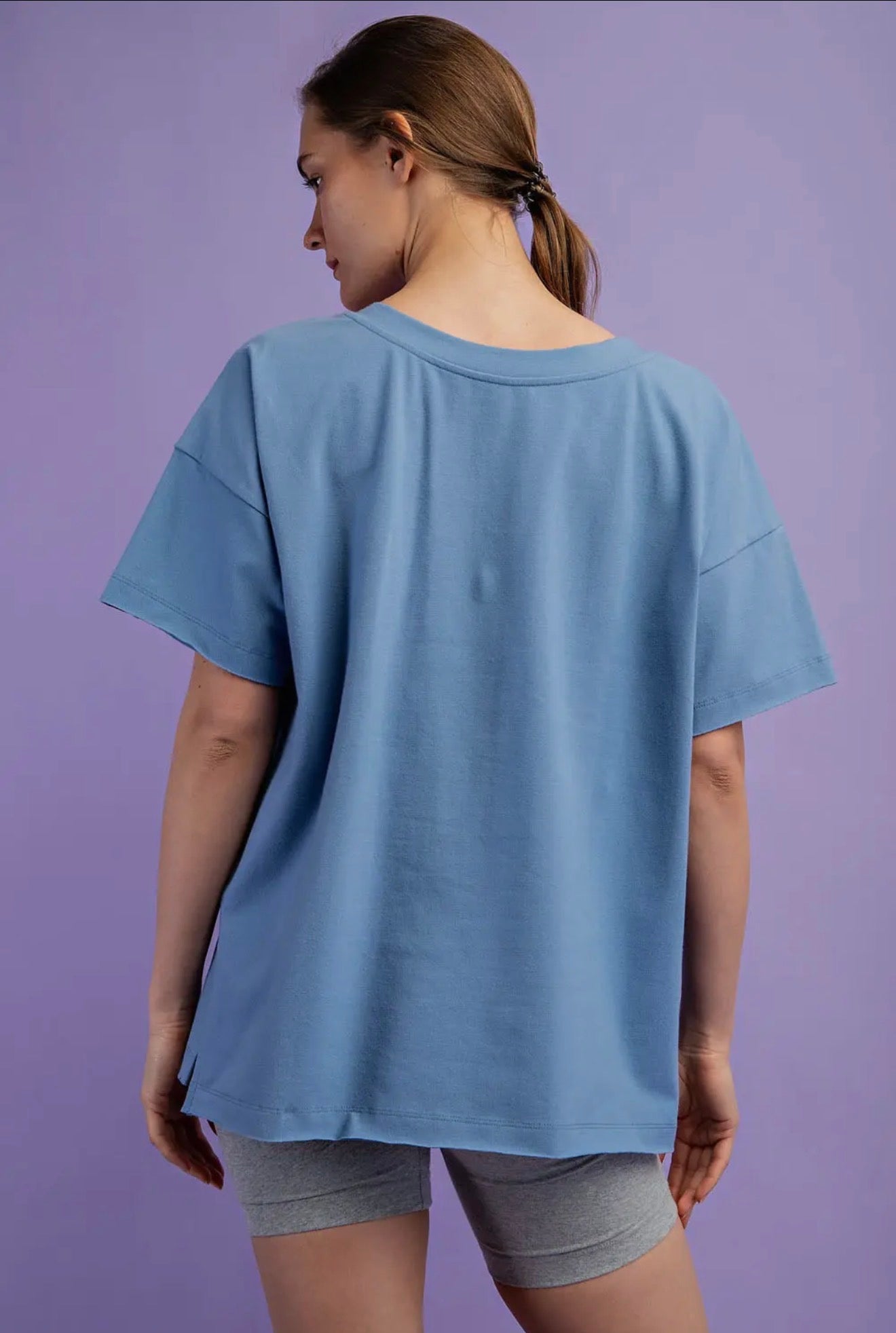 Oversized V-neck Reversible Short Sleeve Top Rae mode