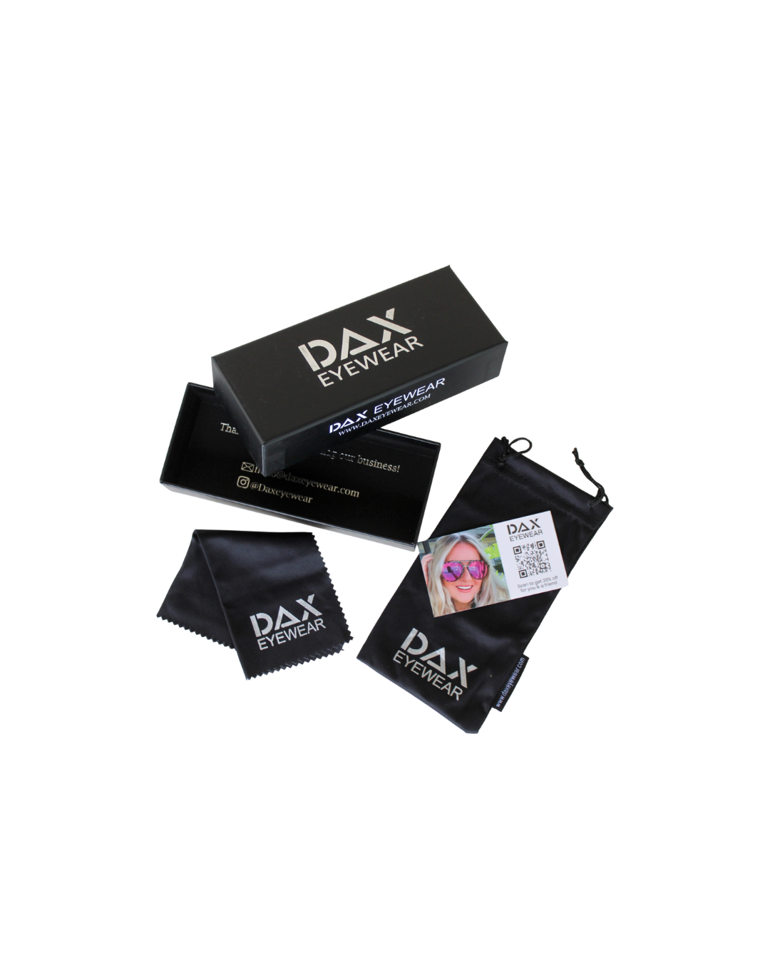 DAX Eyewear - Georgie - Women's Large Round Sunglasses: Black DAX Eyewear