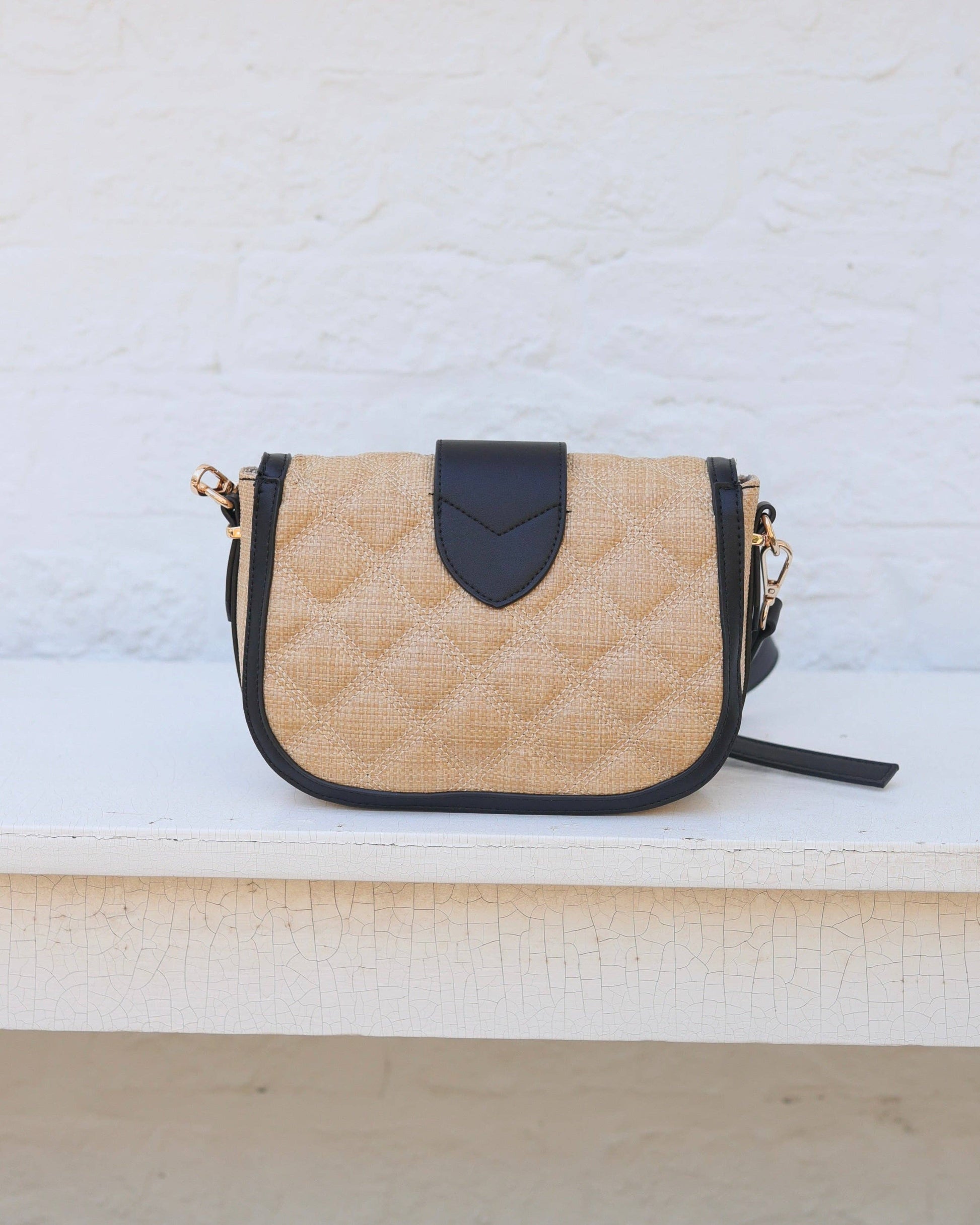 Caroline Hill - Griffin Crossbody Bag Natural Black DQ: Default Caroline Hill