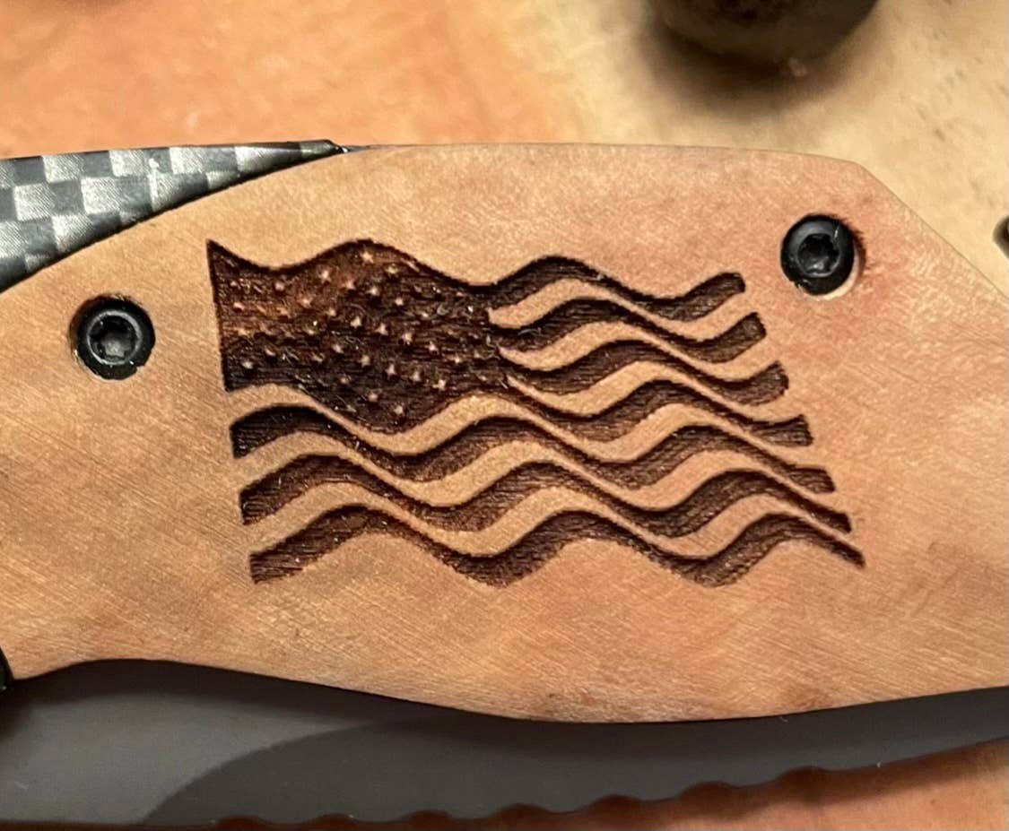Quail Tail Laser Art - American Wavy Flag Knife Quail Tail Laser Art