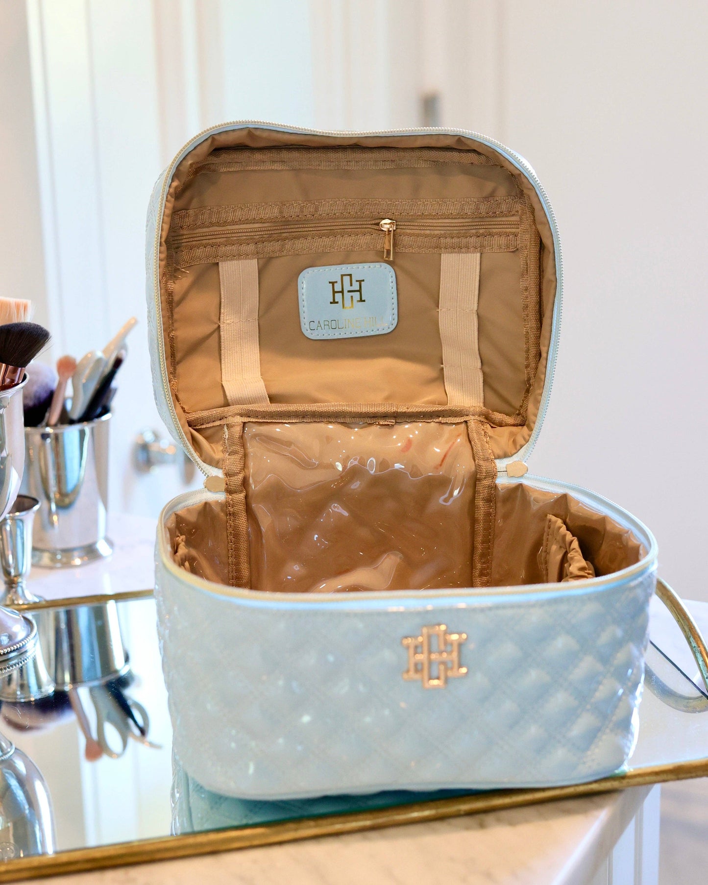 Caroline Hill - Hampton Train Case Light Blue Patent: Default Caroline Hill