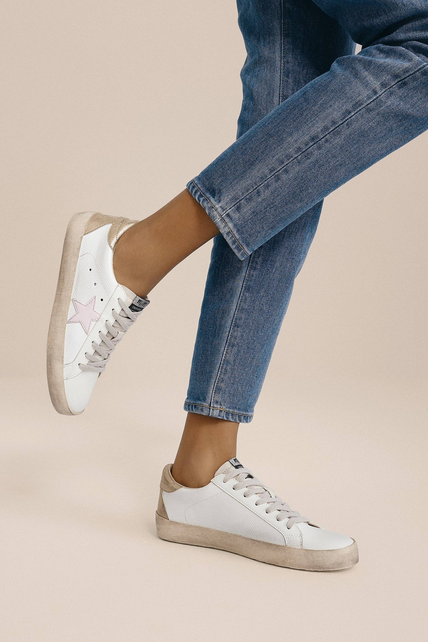 Miracle Miles (Mi.iM) - SOFIA: White / US 6(1 Pair) US 6.5(1 Pair) US 7(1 Pair) US 7.5(2 Pairs)US 8(2 Pairs)US 8.5(2 Pairs)US 9(2 Pairs)    US 10(1 Pair) Miracle Miles (Mi.iM)