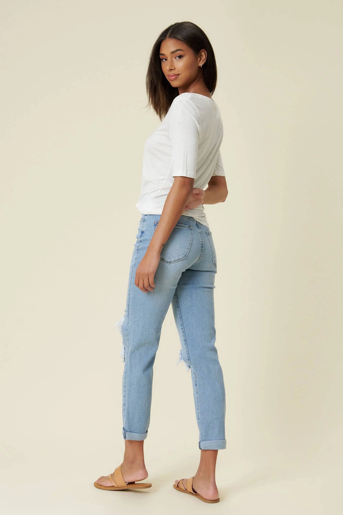 Vibrant MIU High Rise Distressed Light Wash All to Me Mom Denim Jeans