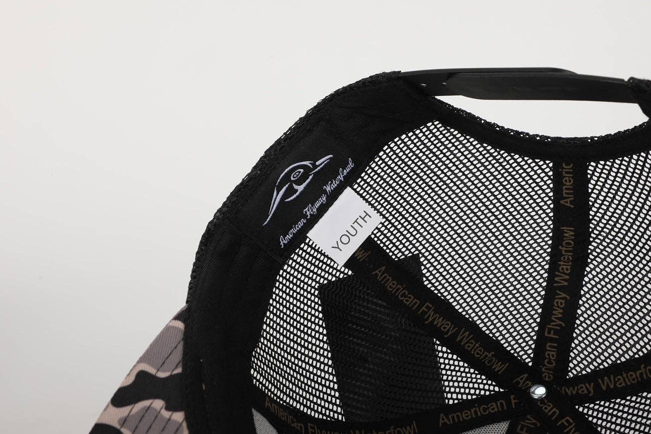 American Flyway Waterfowl - Youth 7 Panel Hardwoods-II 3 D Puff Deer Head w/ Black Mesh American Flyway Waterfowl