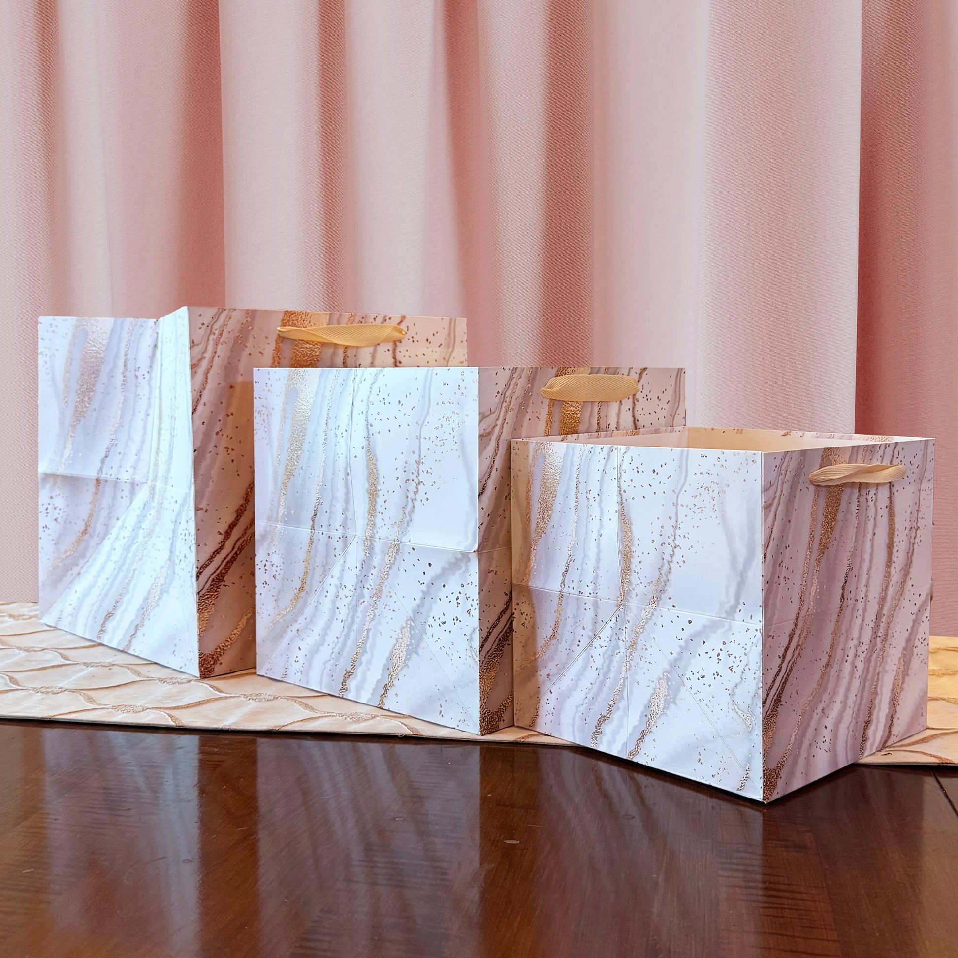 ByHome - Gold Glitter Print Pattern Marble Square Gift bag w/ Tissue: S2 ByHome
