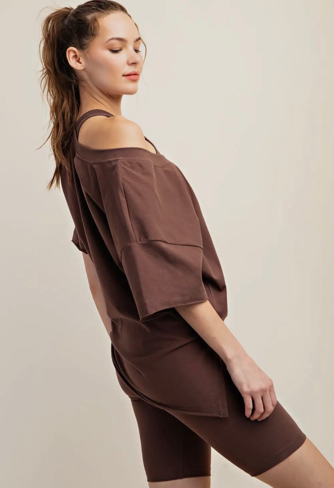 Oversized V-neck Reversible Short Sleeve Top Rae mode