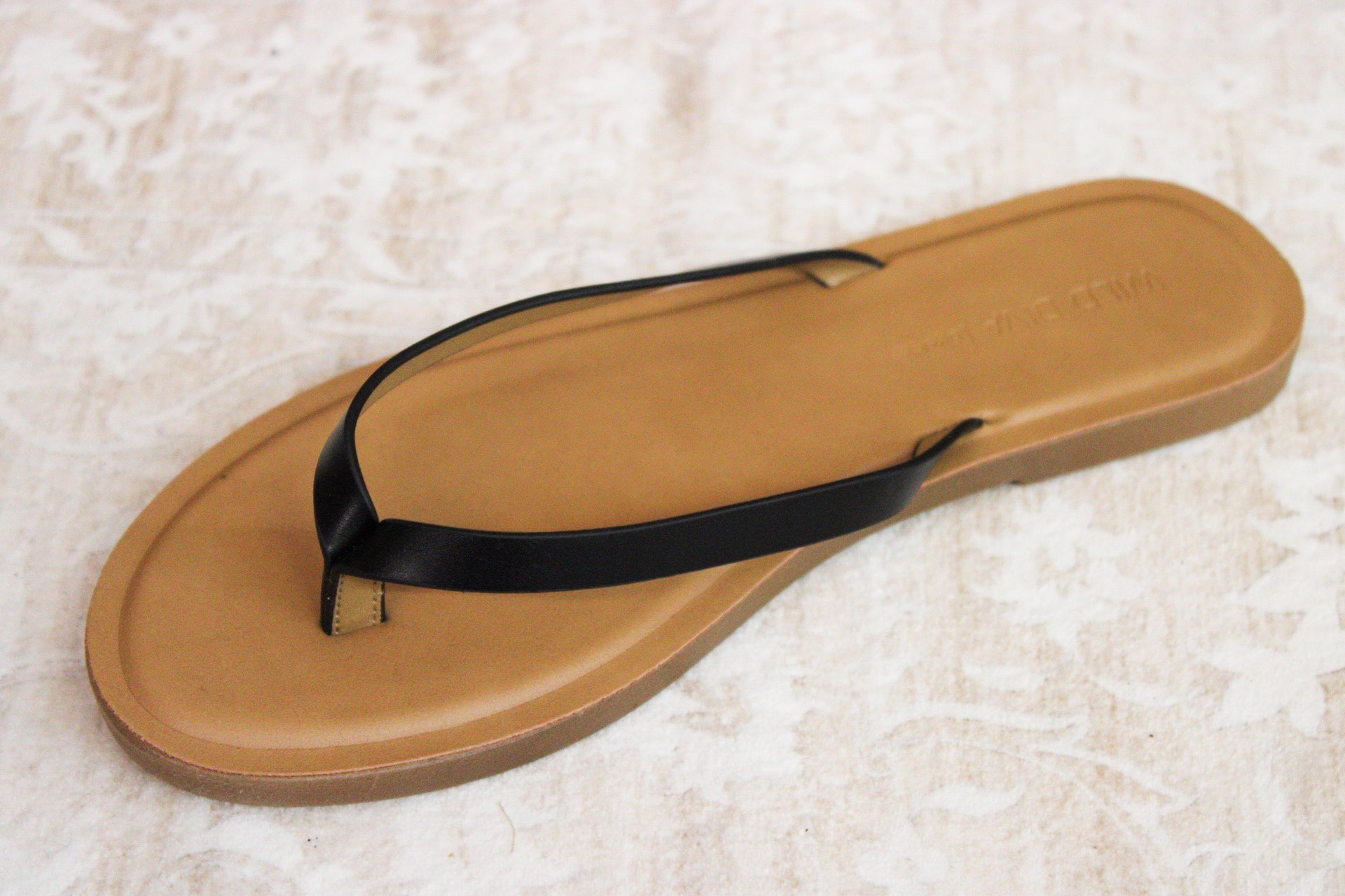 CCOCCI BLACK CASUAL THONG STYLE SOFT VEGAN LEATHER LIGHTWEIGHT FLIP FLOPS CCOCCI