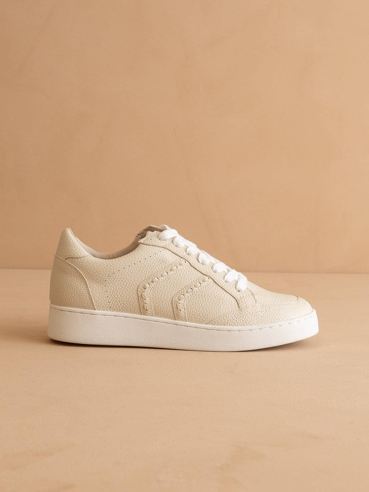 OASIS SOCIETY - The 365 In Off White | Stitch Sneakers: Off White / 10 OASIS SOCIETY