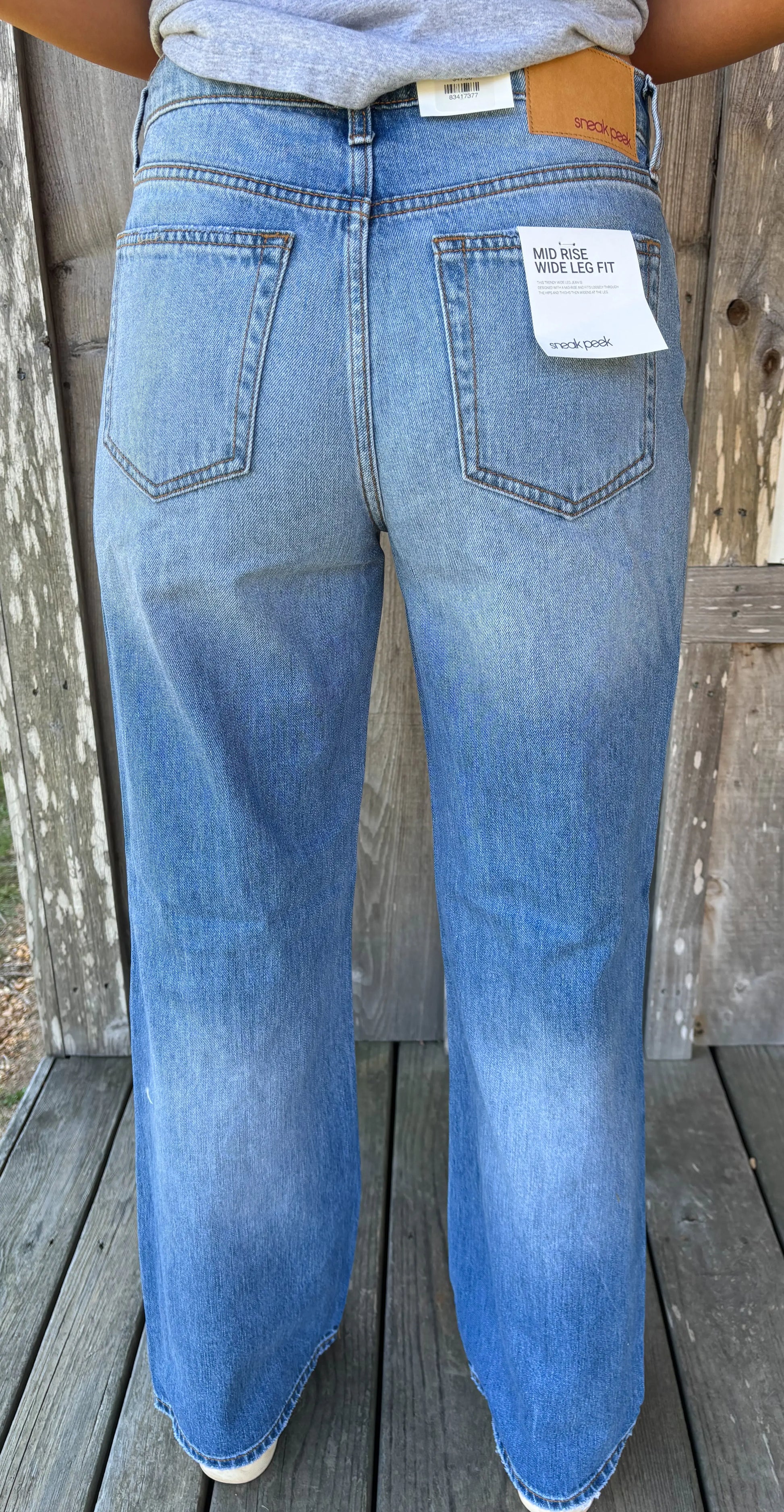 MID RISE WIDE STRAIGHT LEG DISTRESSED MEDIUM JEANS SneakPeek