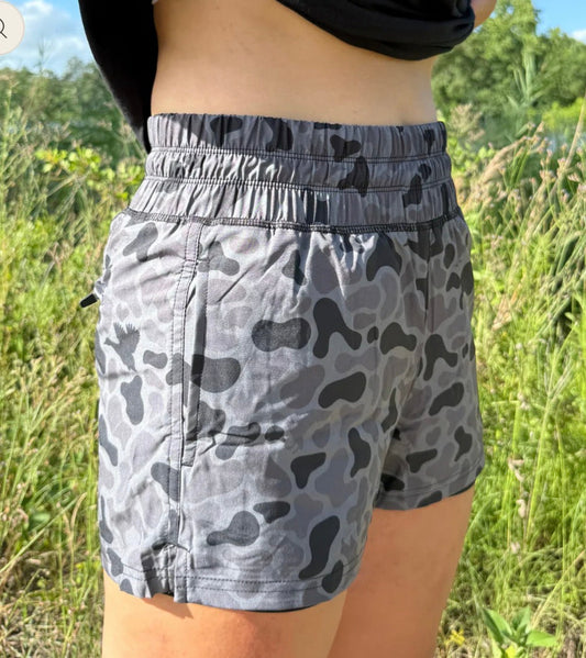 Combat Waterfowl Womens 2.5" Kandahar Camo Shorts COMBAT WATERFOWL