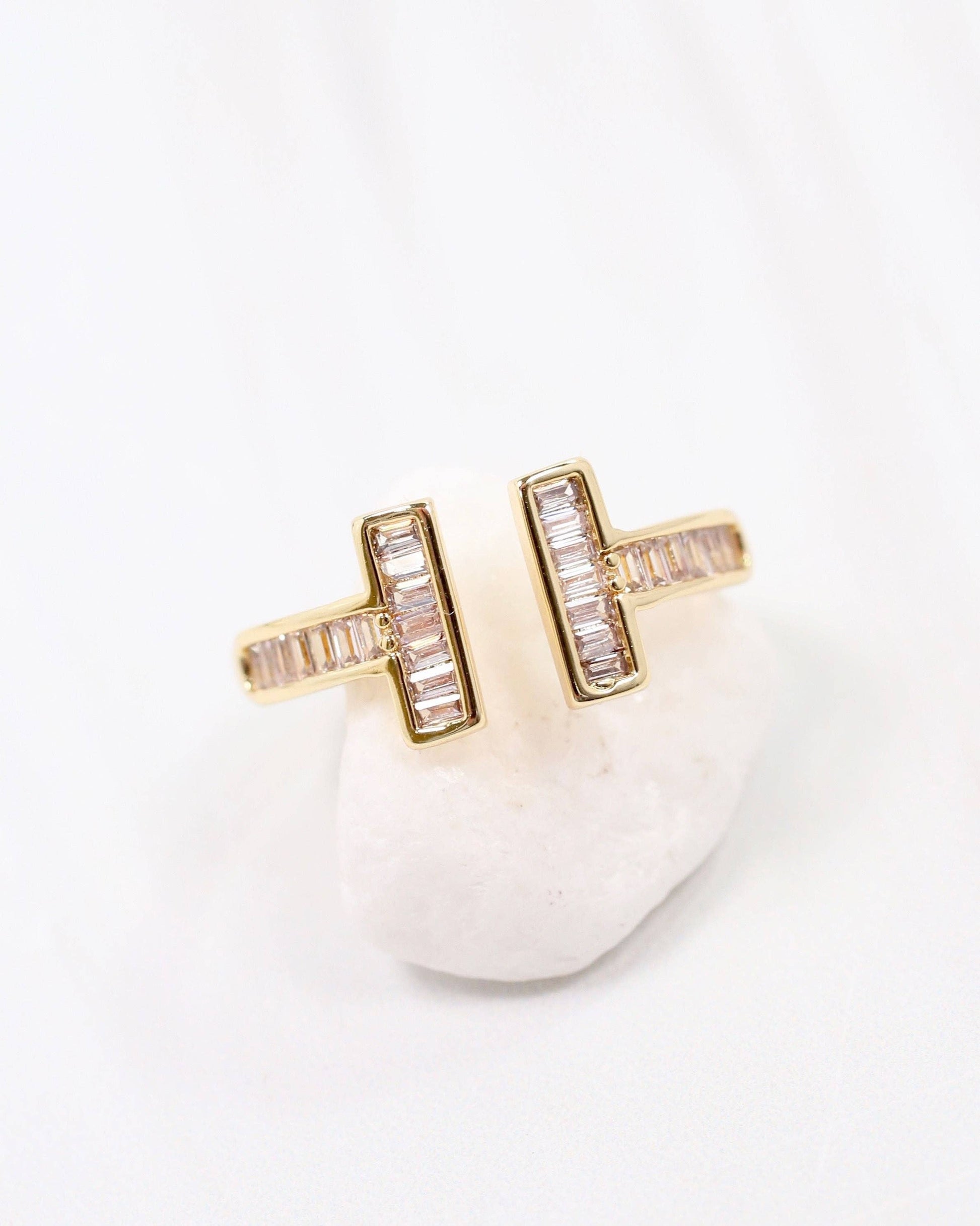 Caroline Hill - Richmond Ring Gold: Default Caroline Hill