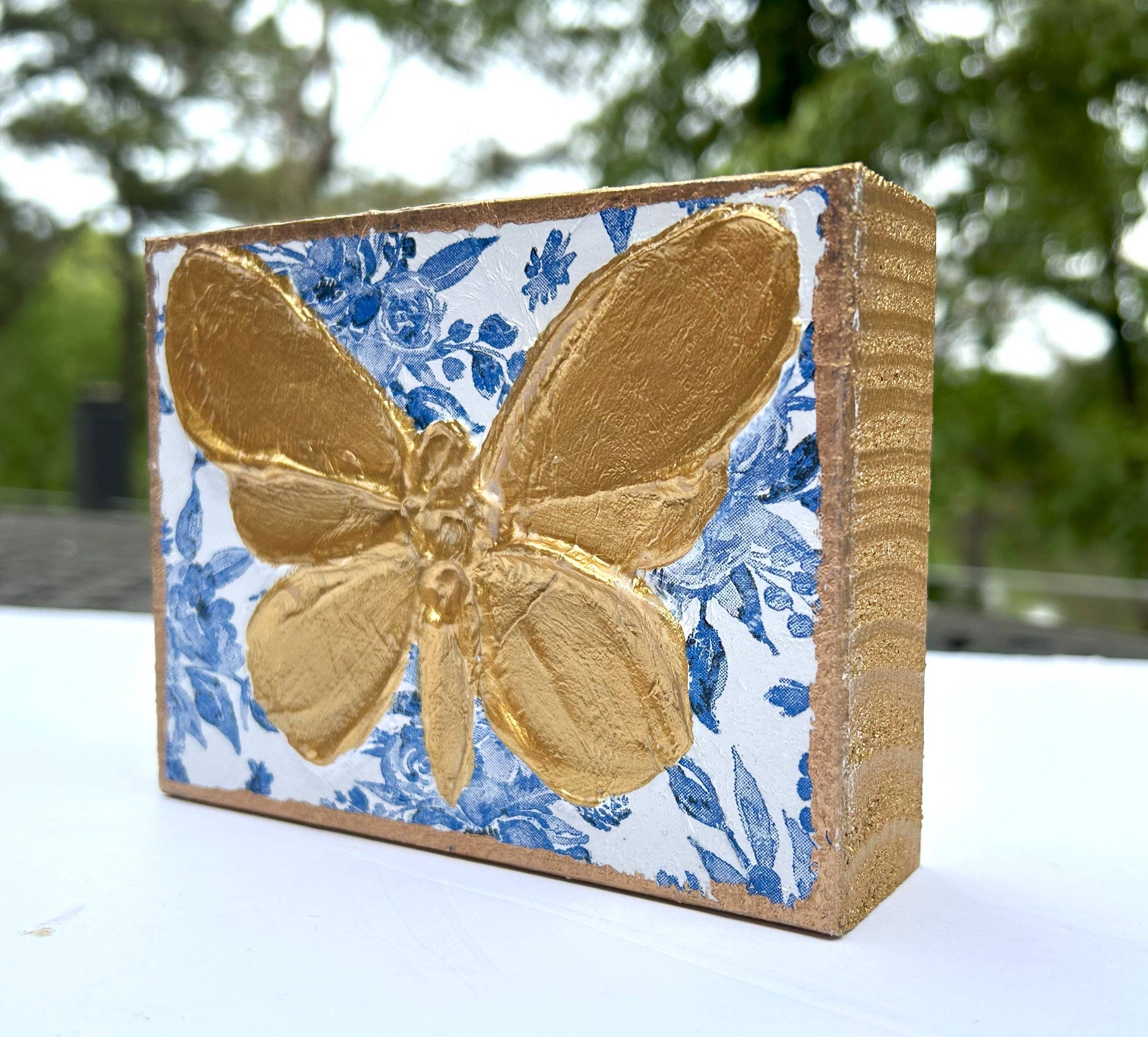 Coddiwomple - Chinoiserie Art Blocks |  botanicals blue white bridal tea: 4x5 butterfly Coddiwomple