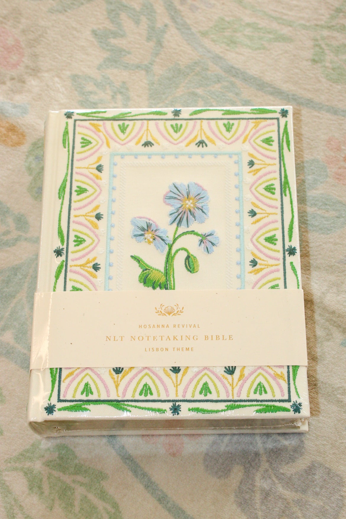 Hosanna Revival  Lisbon Theme NLT Notetaking Bible Hosanna Revival