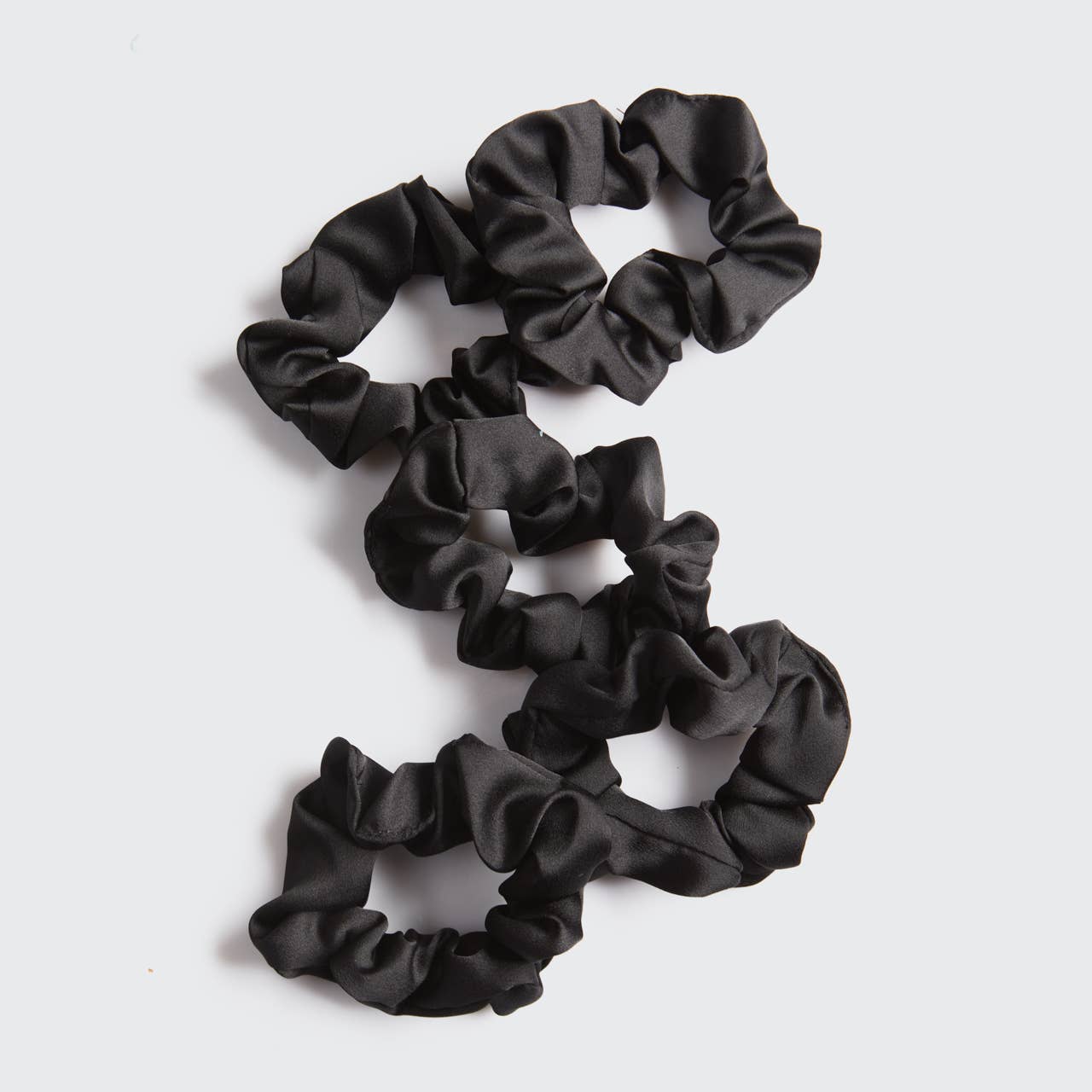 KITSCH - Satin Sleep Scrunchies 5pc - Black KITSCH