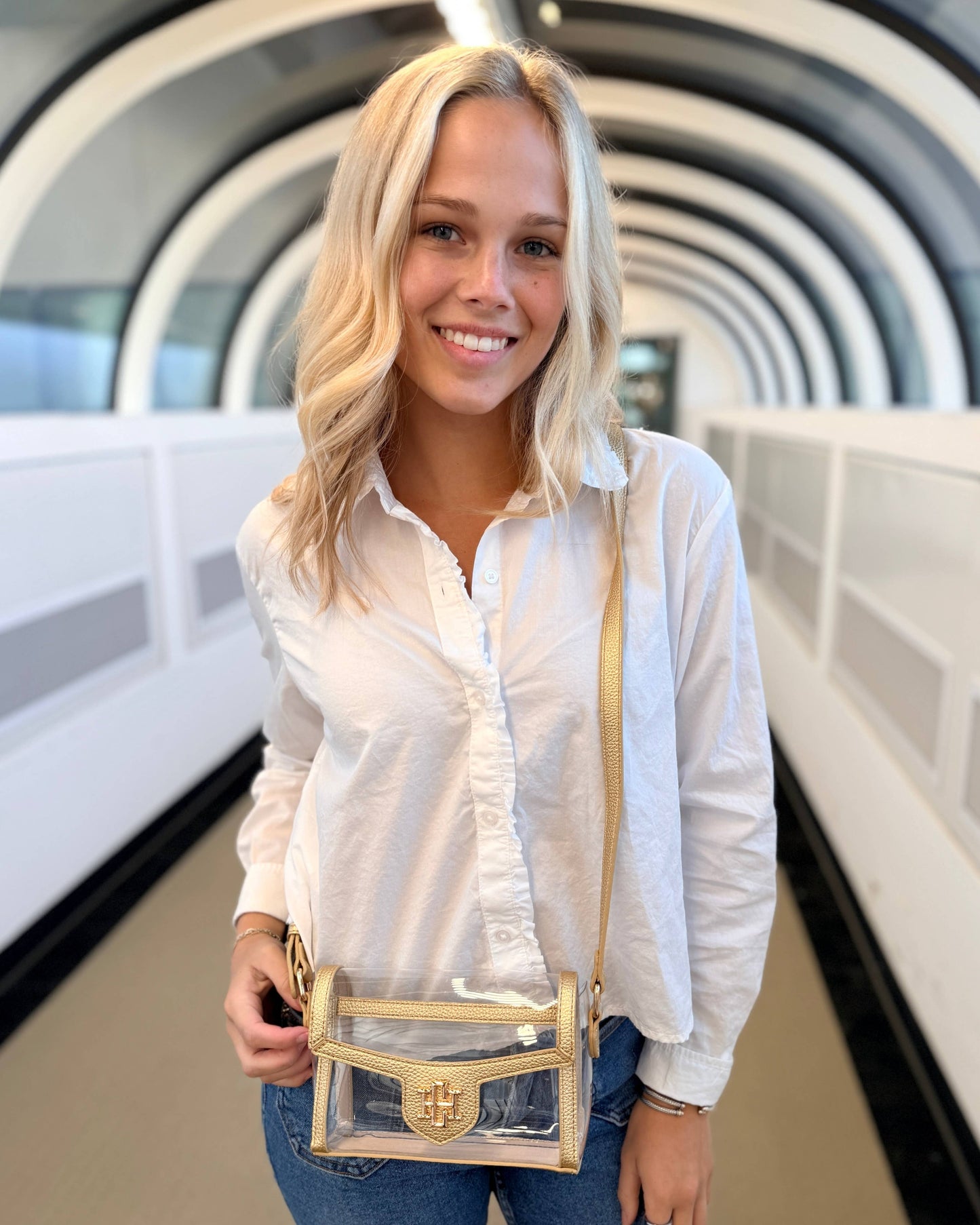 Caroline Hill - Anna Clear Bag Gold: Default Caroline Hill