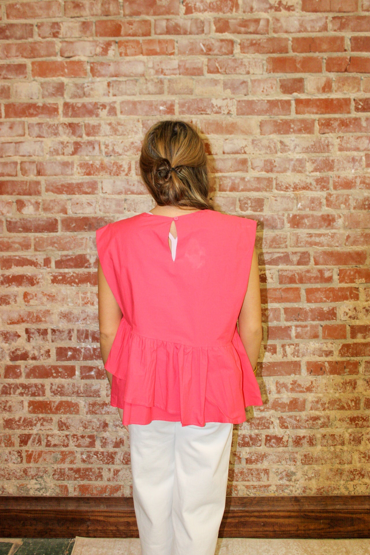 &MERCI TEABERRY RUFFLED PEPLUM HEM TOP &MERCI