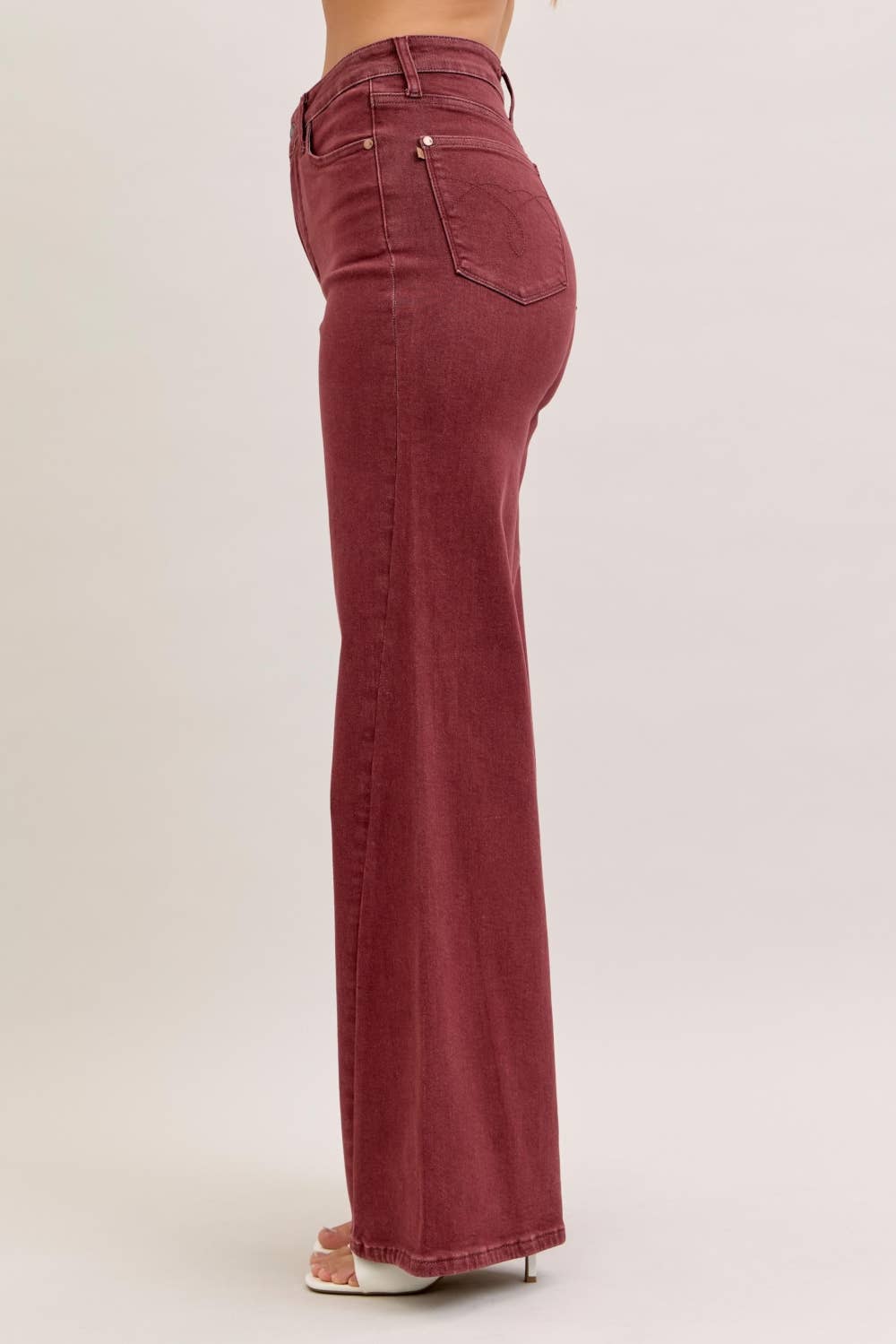 Judy Blue Jeans - HW Retro Wide With Twisted Seams: BURGUNDY / 5(27) Judy Blue Jeans