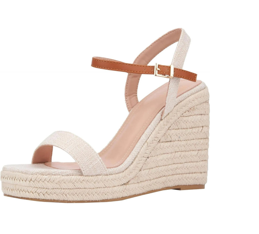 New York And Company Women's Unita Platform Wedge Sandal S3 Holding