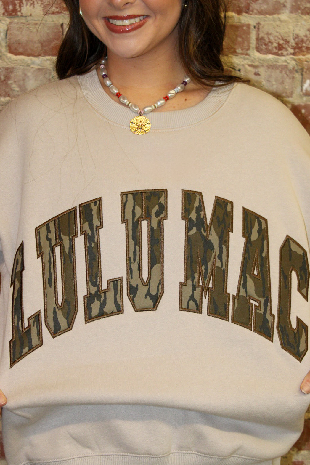 Lulu Mac Greige w/ Mossy Oak Bottomland Girlie Girl Originals