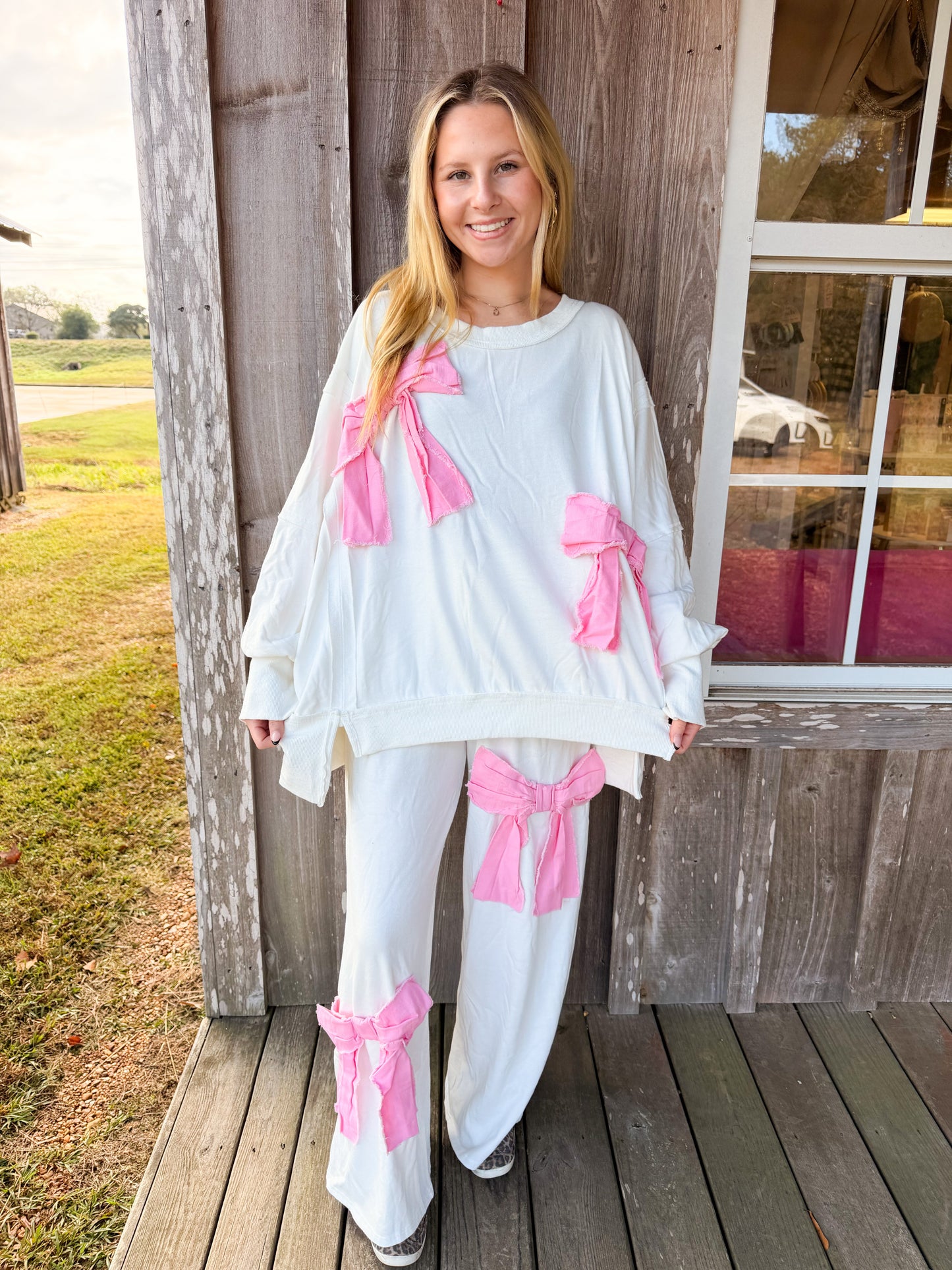 FANTASTIC FAWN Frayed Denim Bow French Terry Hi-low Sweatshirt And Pants Set FANTASTIC FAWN