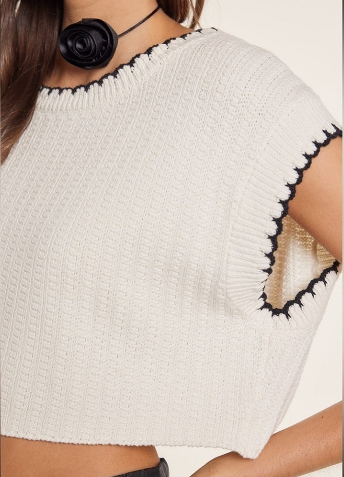 Frill Hem Detailed Summer Knit Top IDEM DITTO
