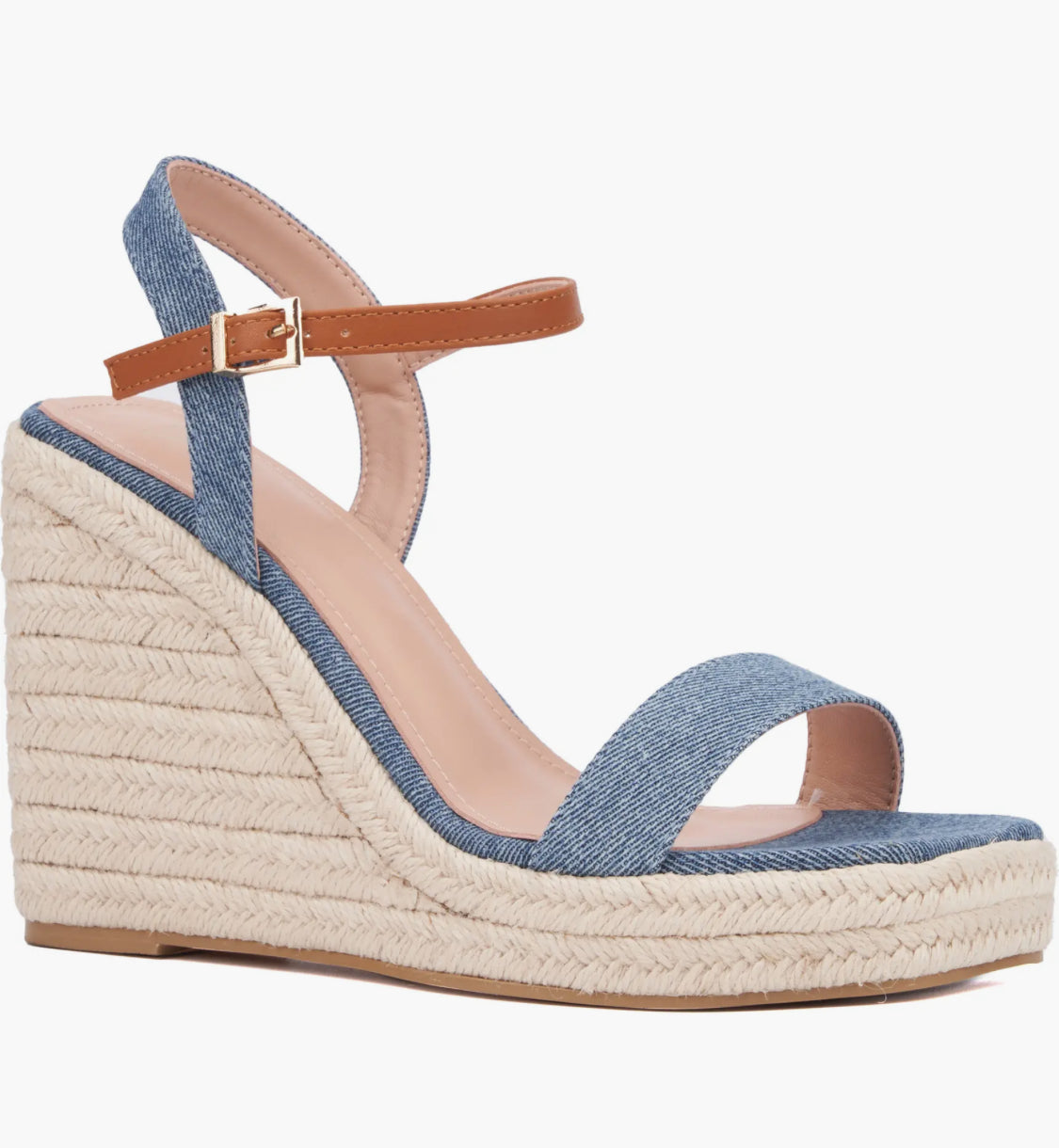 New York And Company Women's Unita Platform Wedge Sandal S3 Holding