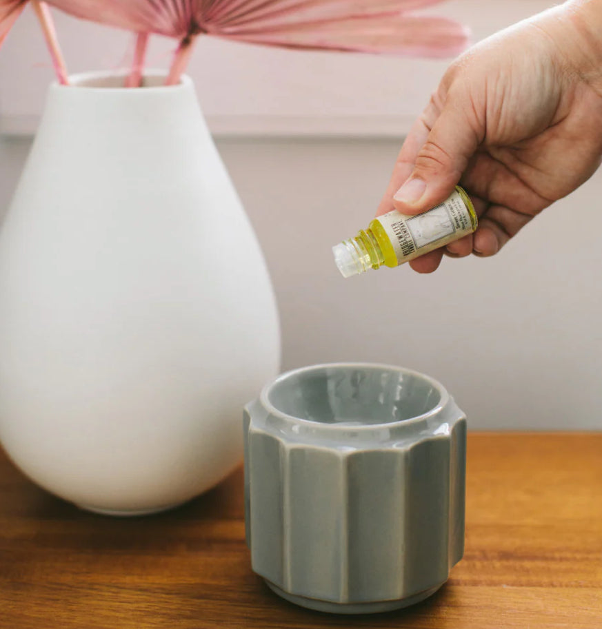 Home Fragrance Oil Sweet Grace BRIDGEWATER CANDLE CO.
