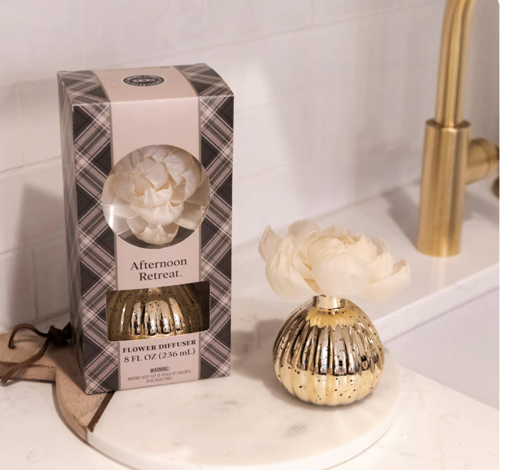 Afternoon Retreat Holiday Flower Diffuser BRIDGEWATER CANDLE CO.