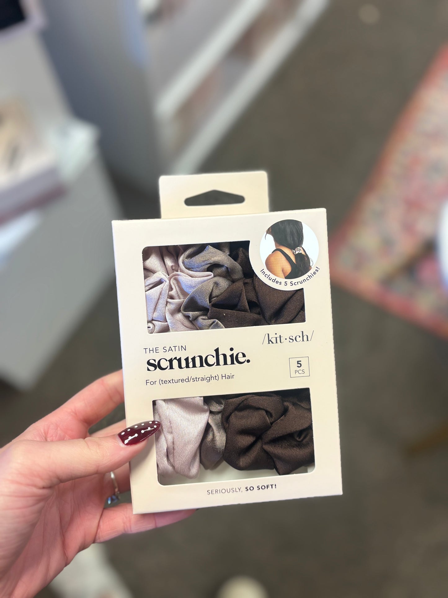 5 Piece Cameo Satin Sleep Scrunchies KITSCH