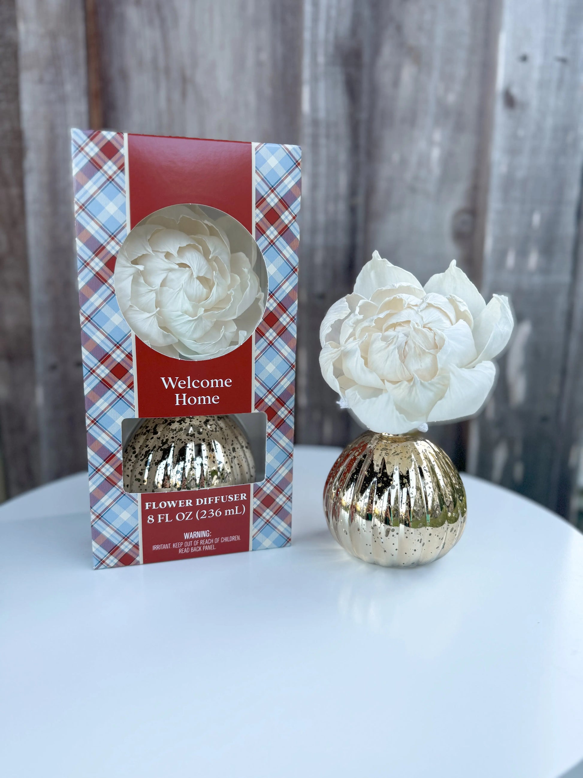 Welcome Home Holiday Flower Diffuser BRIDGEWATER CANDLE CO.