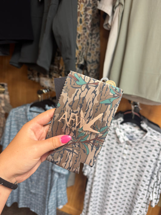 American Flyway Waterfowl Mossy Oak Turkey Logo Skinny Can Koozies American Flyway Waterfowl