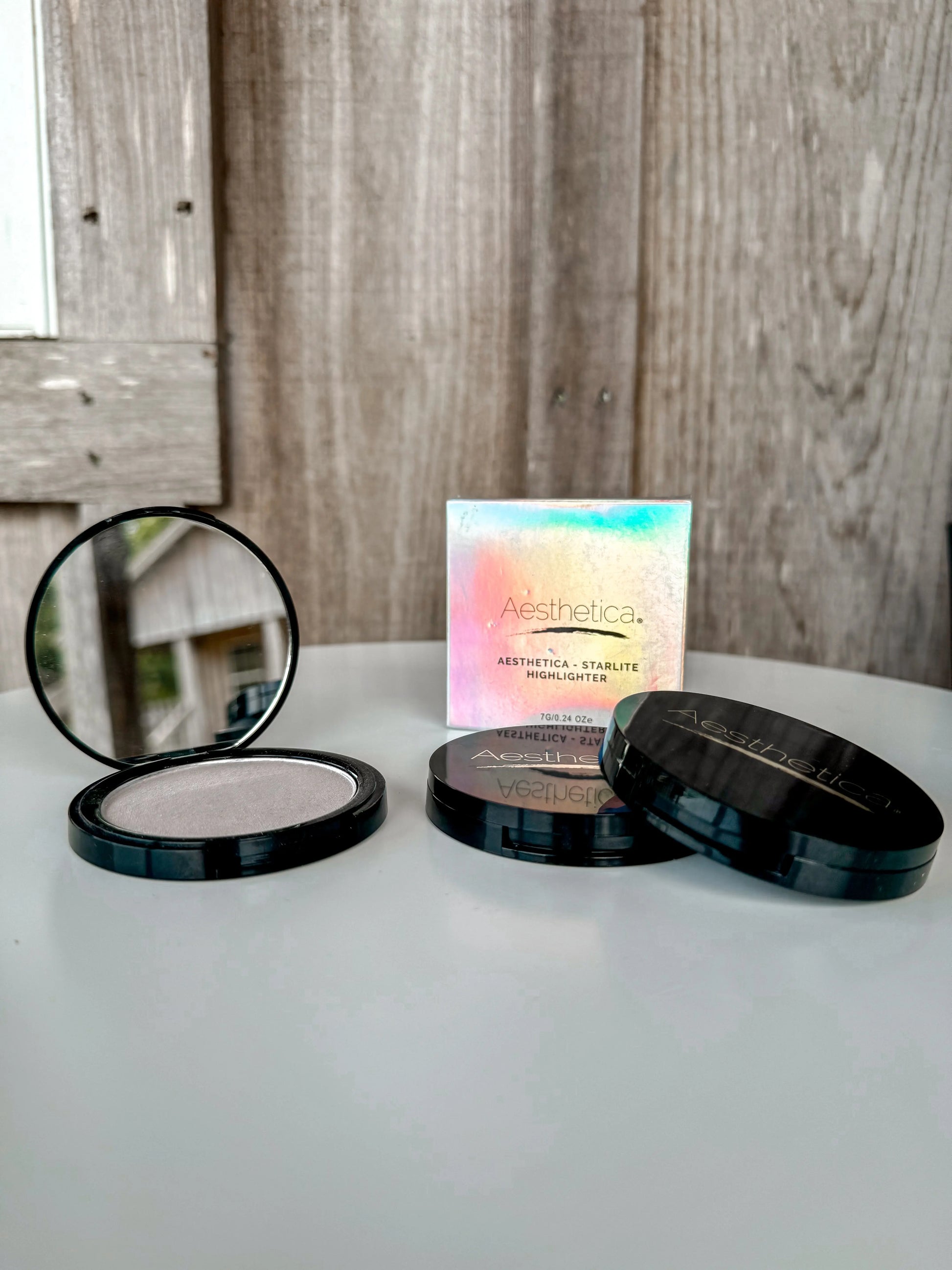 Vegan Starlite Highlighter Compact Makeup Aesthetica