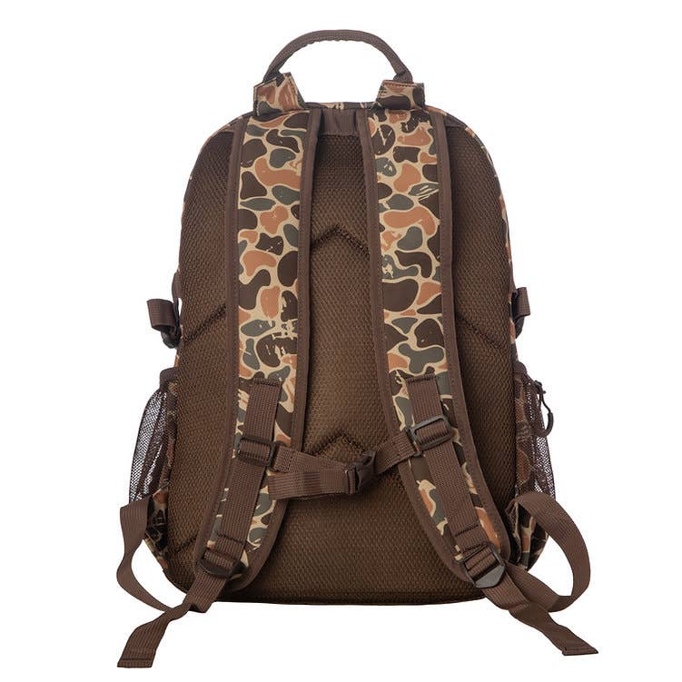 Buck Wild Branding - Woodlands Camo Backpack (865) Buck Wild Branding